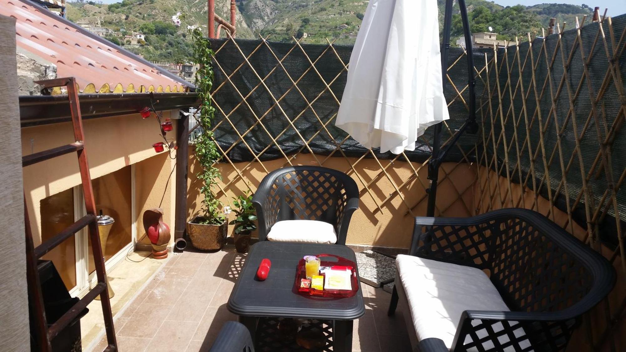 Romantico Monolocale Veranda Privata Vista Mare Reggio Calabria Esterno foto