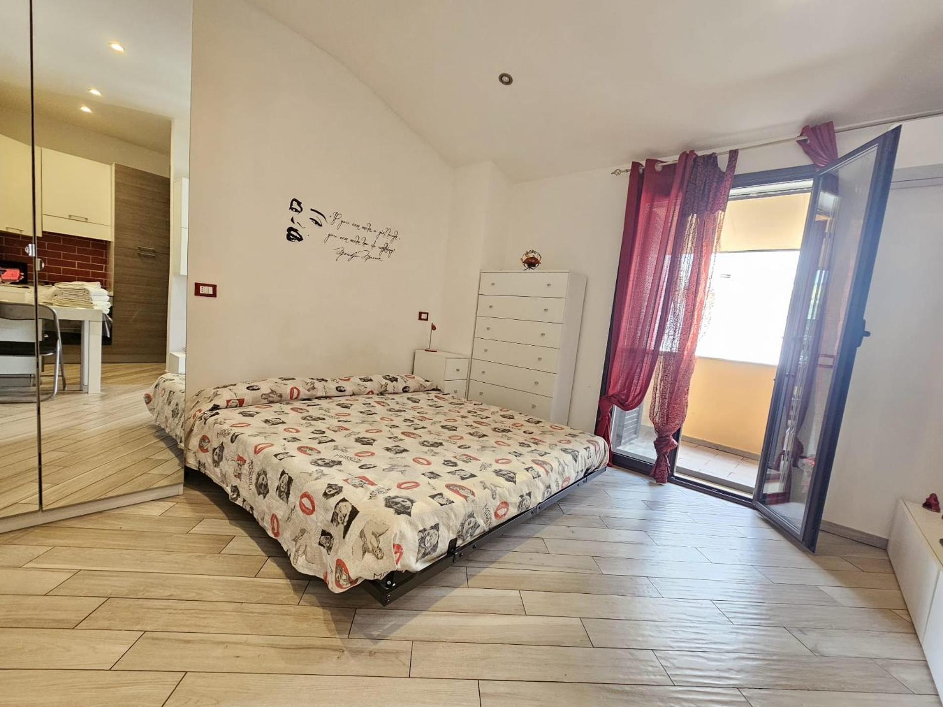 Romantico Monolocale Veranda Privata Vista Mare Reggio Calabria Esterno foto